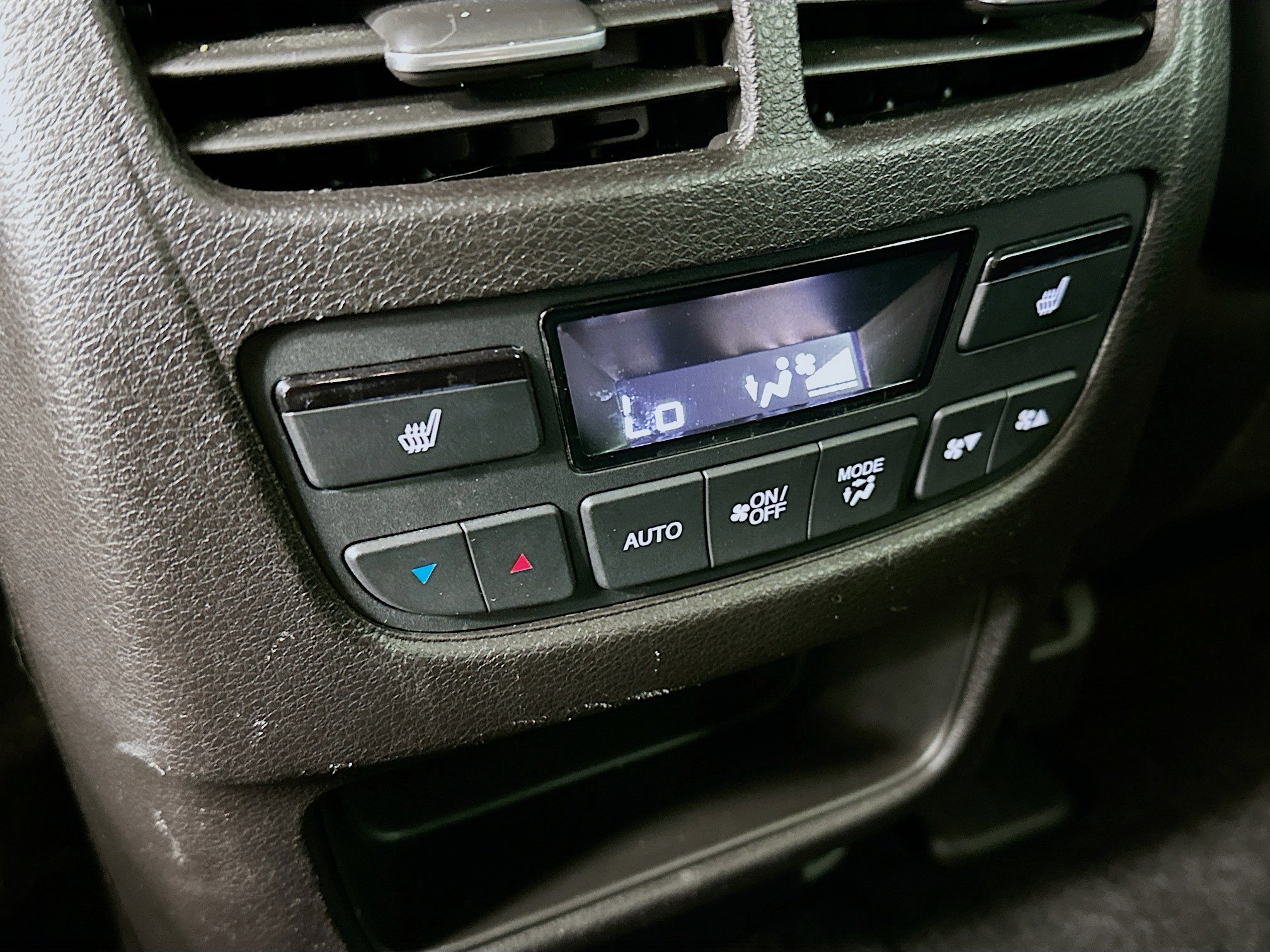 Used 2017 Acura MDX SH-AWD w/ Advance Package image 29