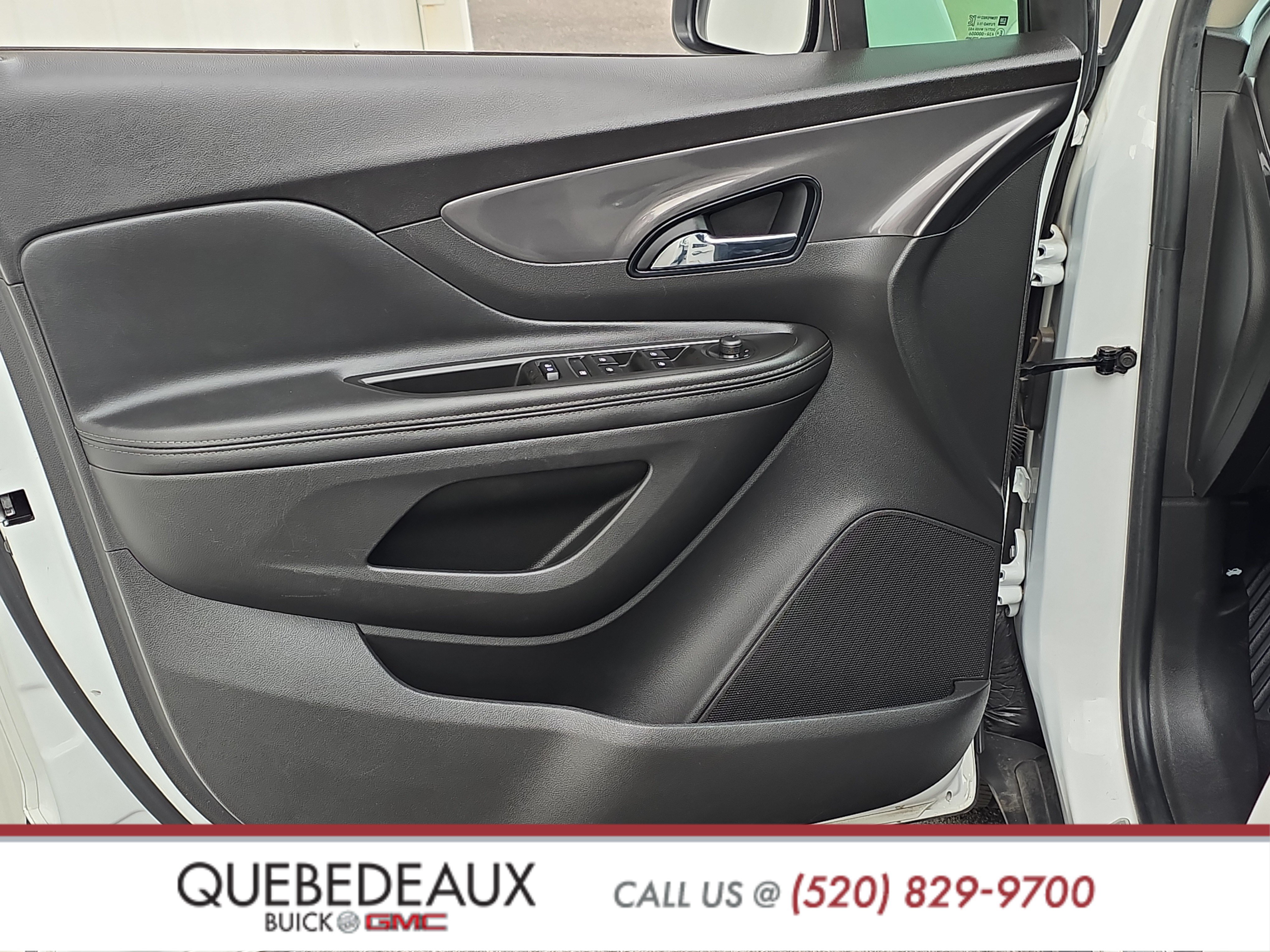 Used 2021 Buick Encore Preferred FWD image 10