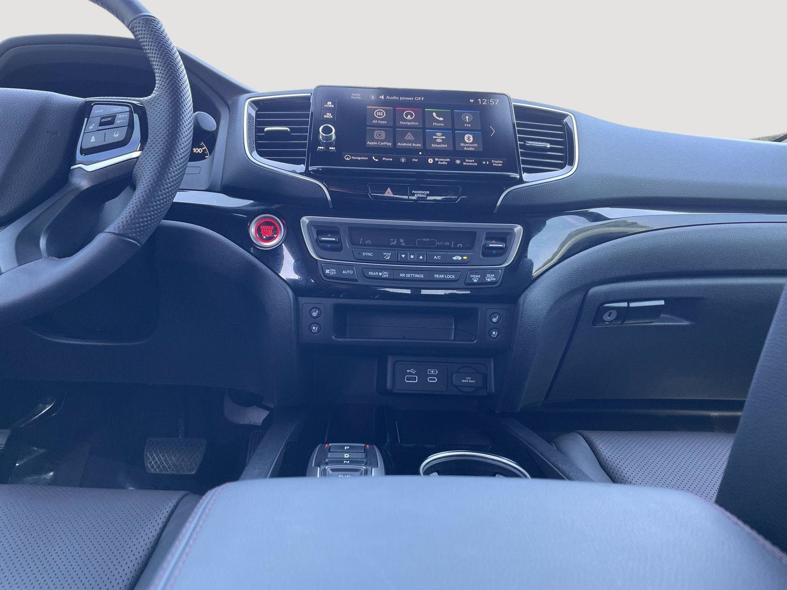 Used 2025 Honda Ridgeline Black Edition image 24