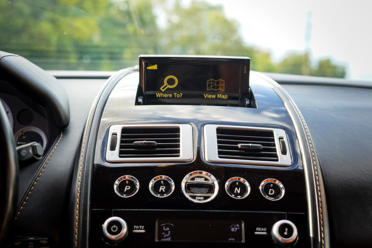 Used 2014 Aston Martin Rapide S image 10