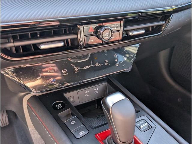 New 2026 Nissan Kicks SR image 23