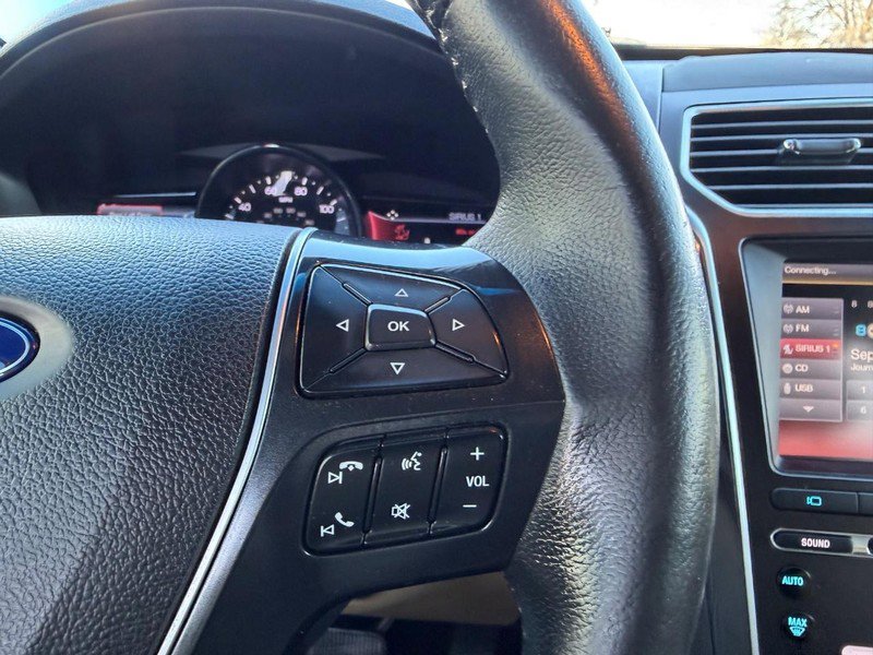 Used 2016 Ford Explorer Limited image 15