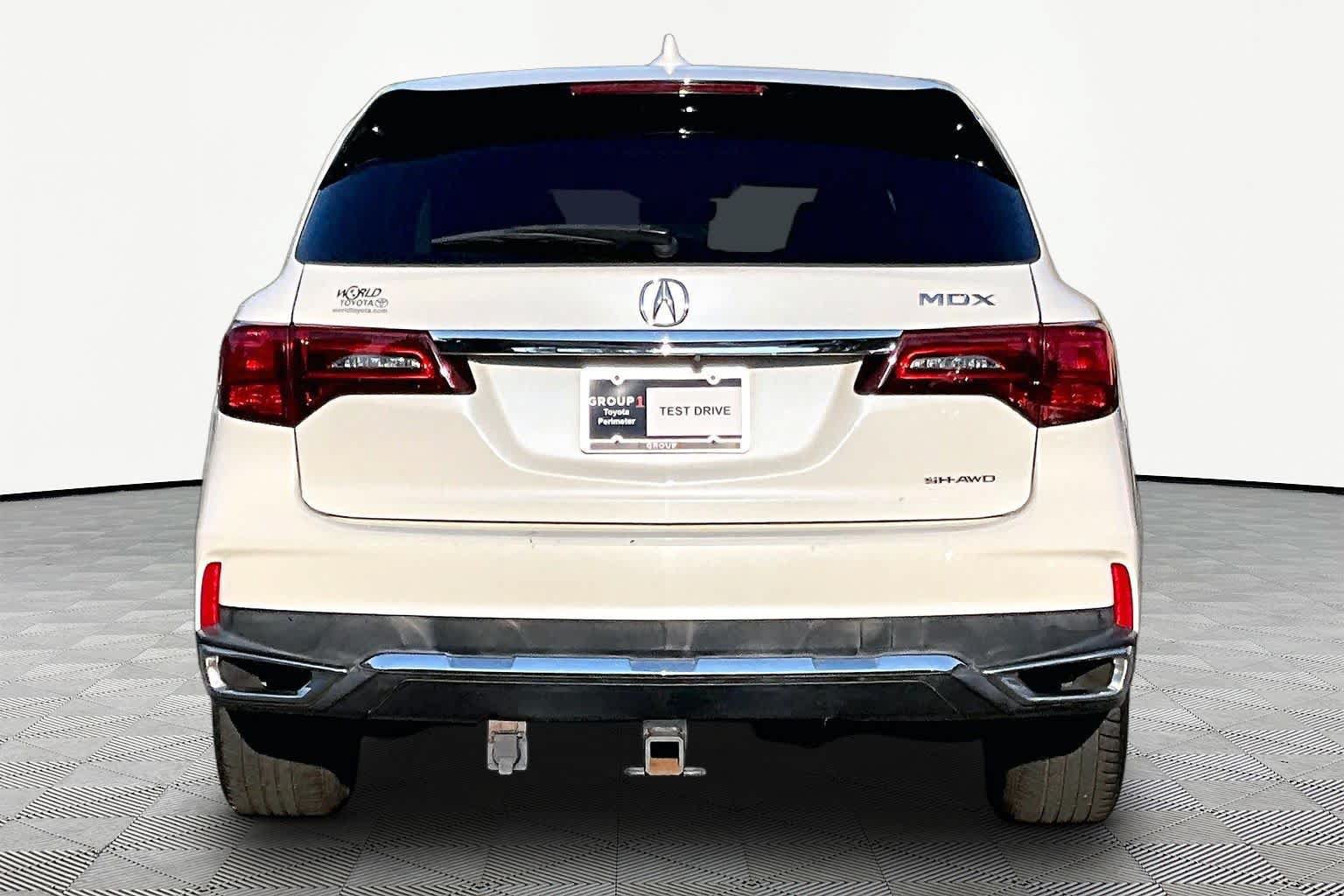 Used 2018 Acura MDX SH-AWD image 5
