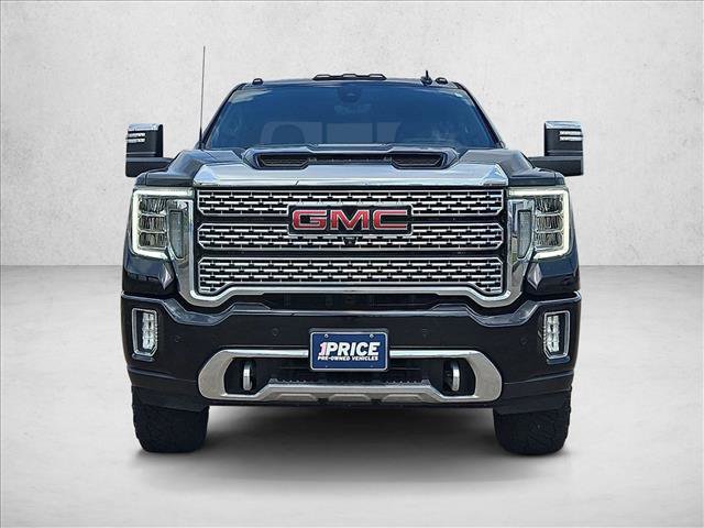 Certified 2021 GMC Sierra 2500 Denali w/ Denali Black Diamond Edition AWD/4WD image 2