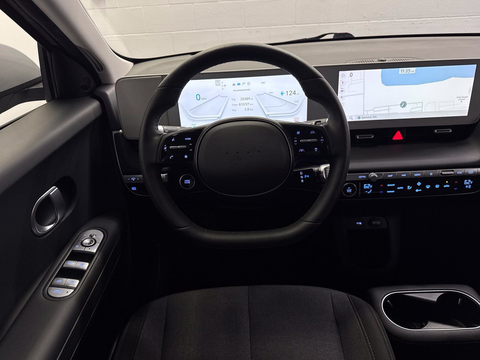 Used 2024 Hyundai Ioniq 5 SEL AWD/4WD image 16