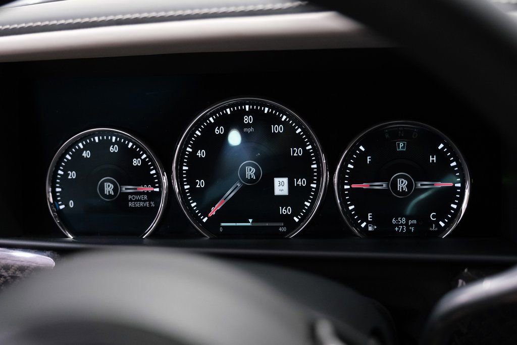 Used 2023 Rolls-Royce Cullinan Black Badge w/ Driver's Package image 13