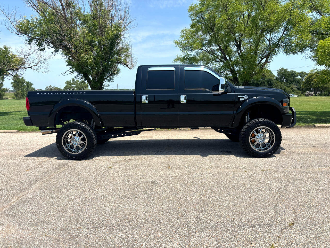 Used 2009 Ford F350 Harley-Davidson image 36