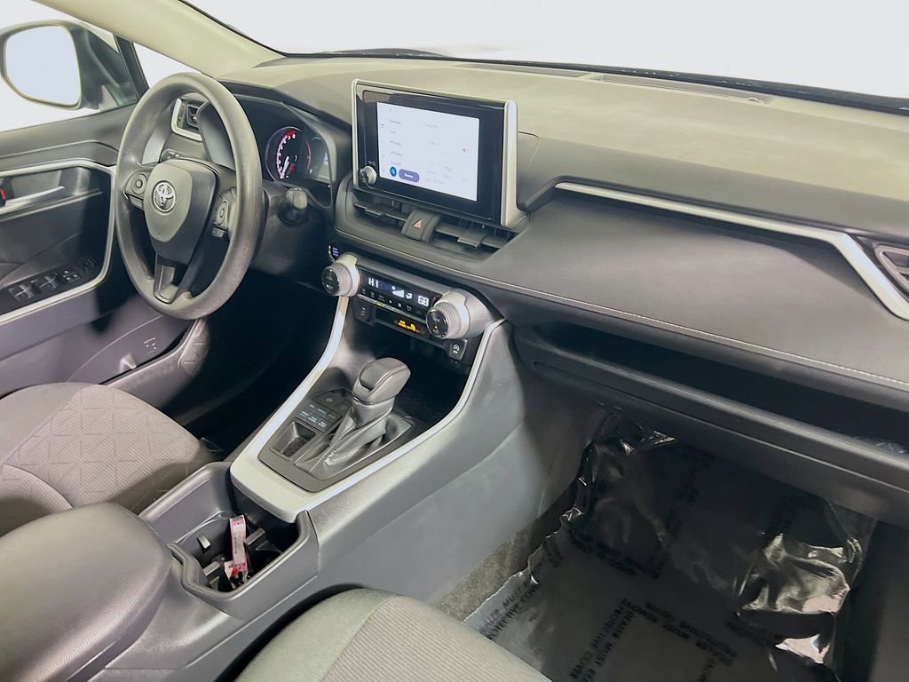 Certified 2025 Toyota RAV4 XLE AWD/4WD image 26
