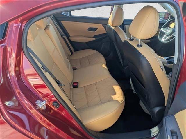 Used 2024 Nissan Sentra SV w/ SV Premium Package image 17