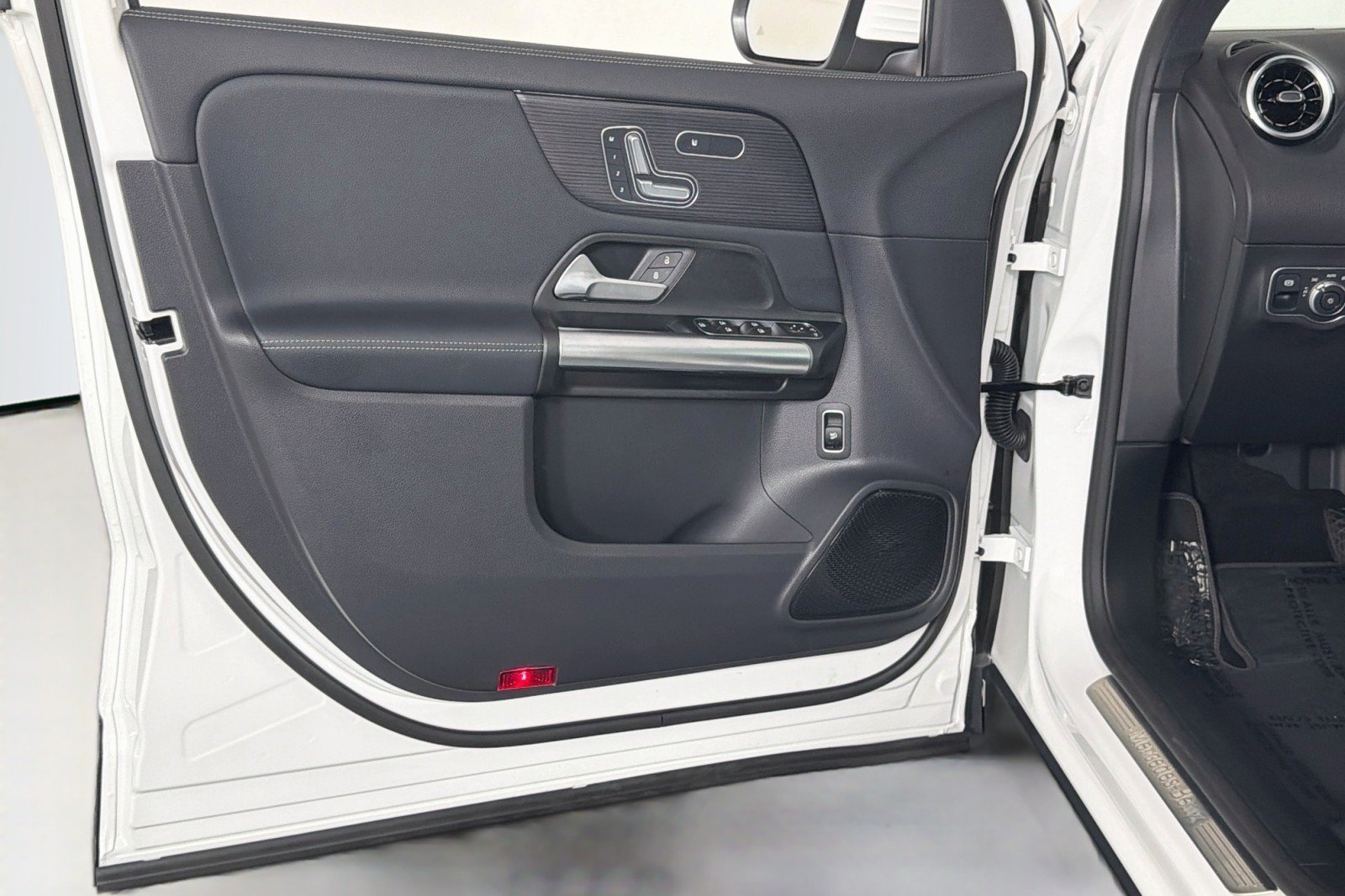 Certified 2026 Mercedes-Benz GLA 250 image 22