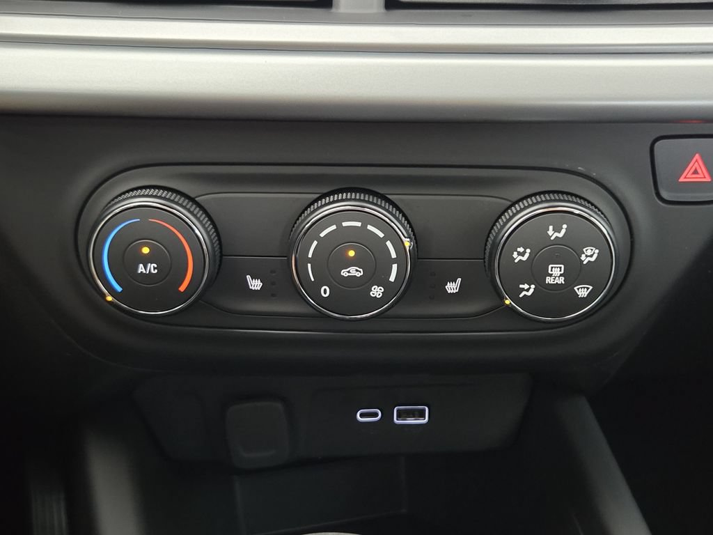 New 2026 Chevrolet Trax LS w/ LS Convenience Package FWD image 20