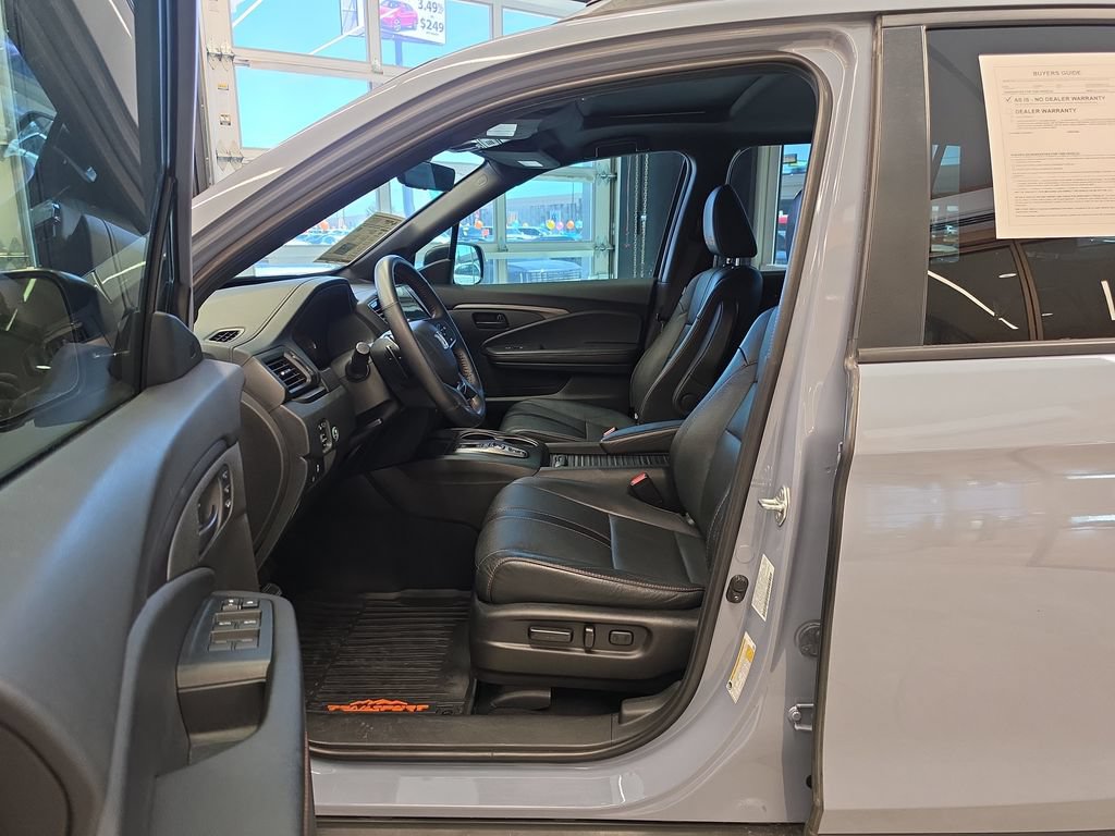 Used 2022 Honda Passport TrailSport image 13