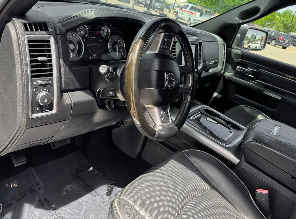 Used 2017 RAM 1500 Limited AWD/4WD image 17