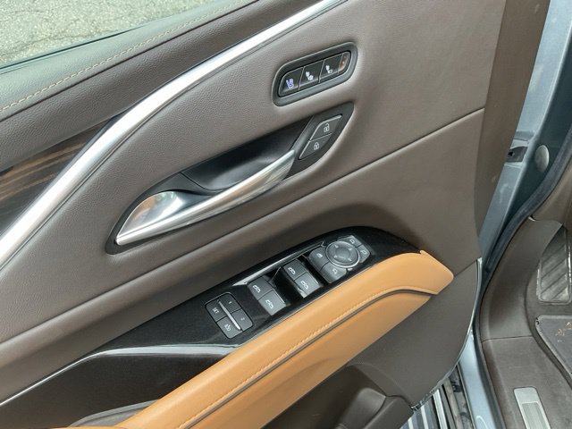 Used 2022 Cadillac Escalade Premium Luxury w/ Touring Package AWD/4WD image 27