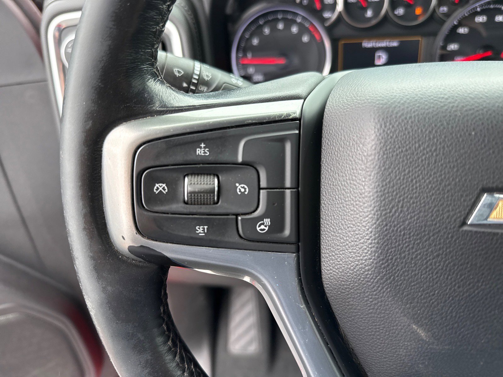 Used 2023 Chevrolet Silverado 3500 LTZ w/ Gooseneck/5TH Wheel Package image 26