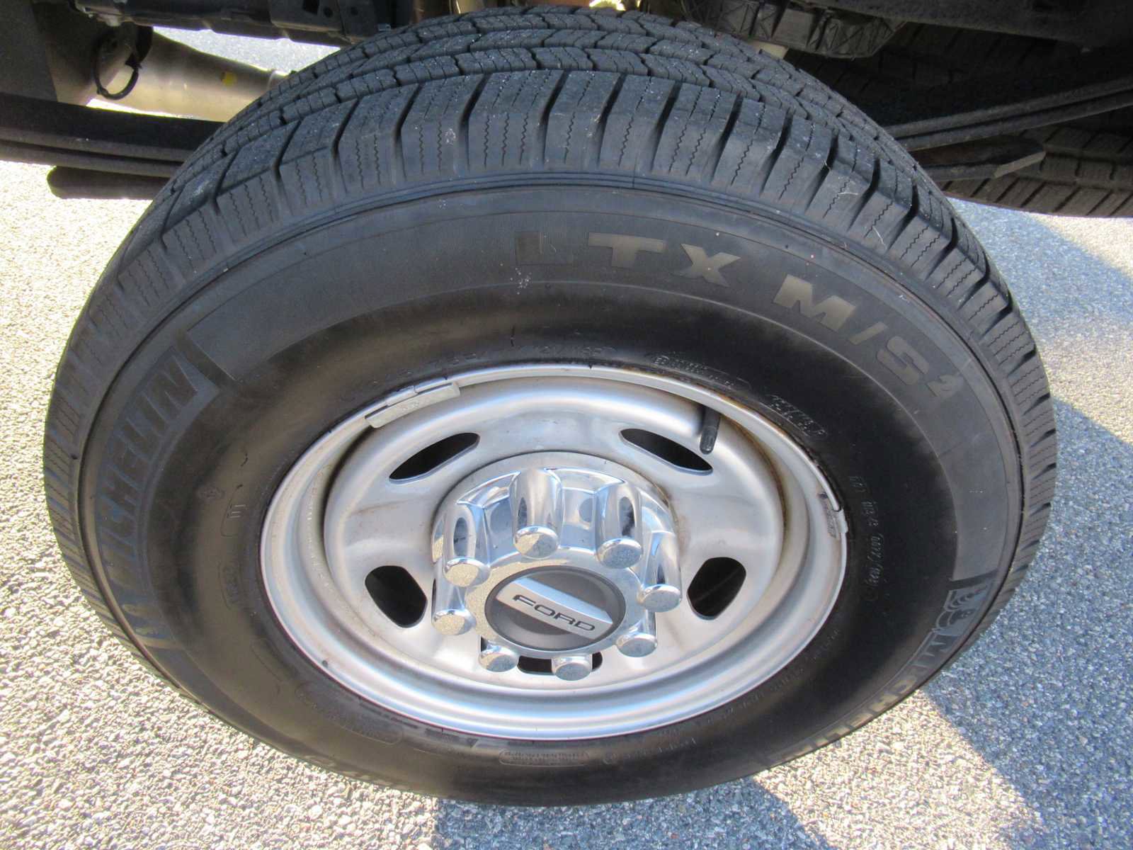 Used 2023 Ford F250 XL w/ XL Chrome Package image 11