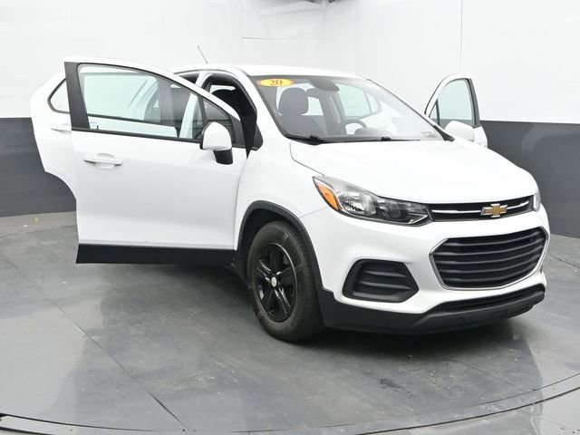 Used 2020 Chevrolet Trax LS FWD image 30