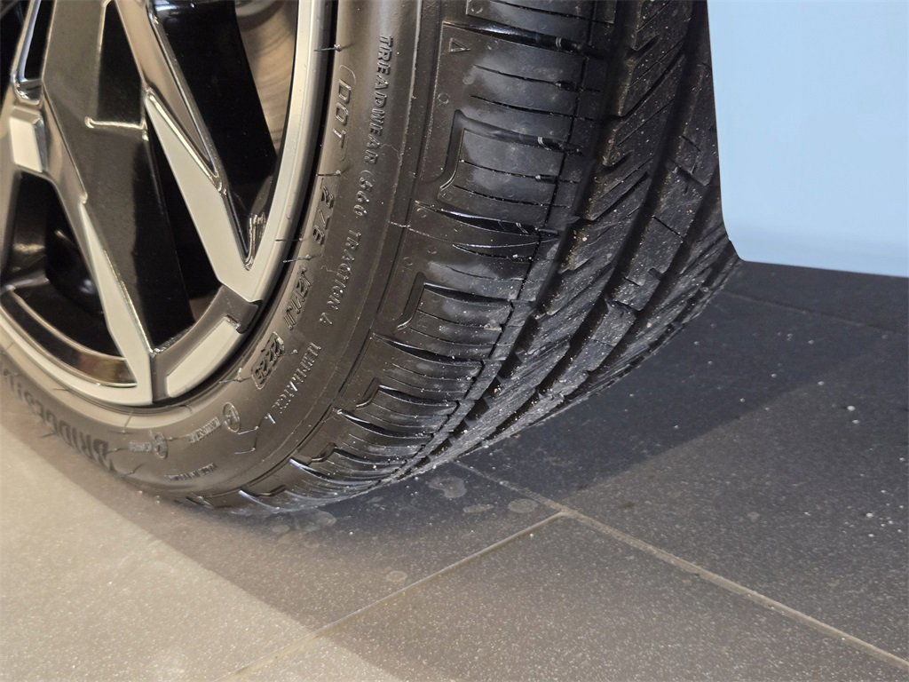 New 2026 BMW M240i xDrive Coupe w/ Premium Package image 12