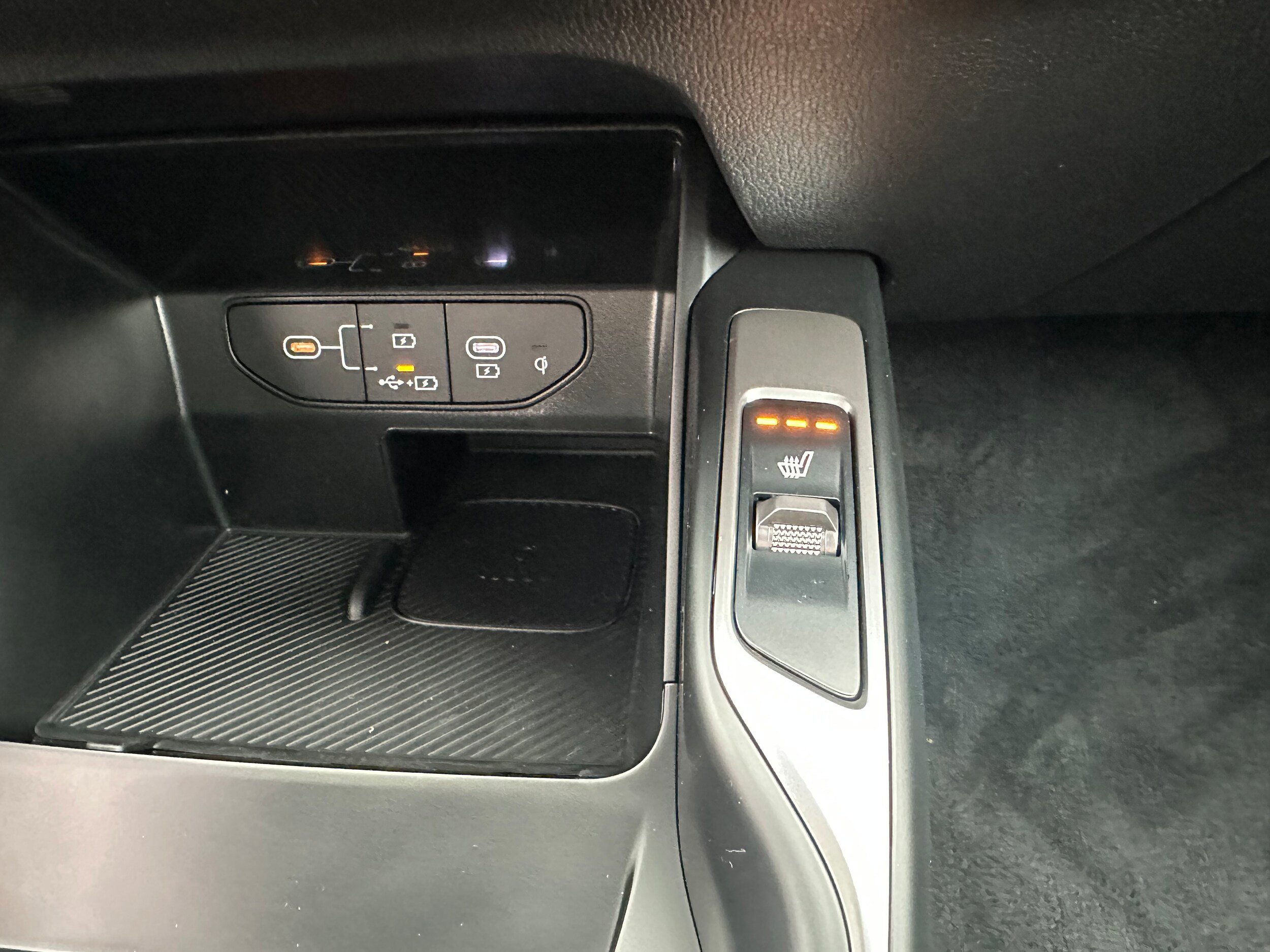 New 2026 Kia Sorento S w/ S Panoramic Sunroof Package AWD/4WD image 44