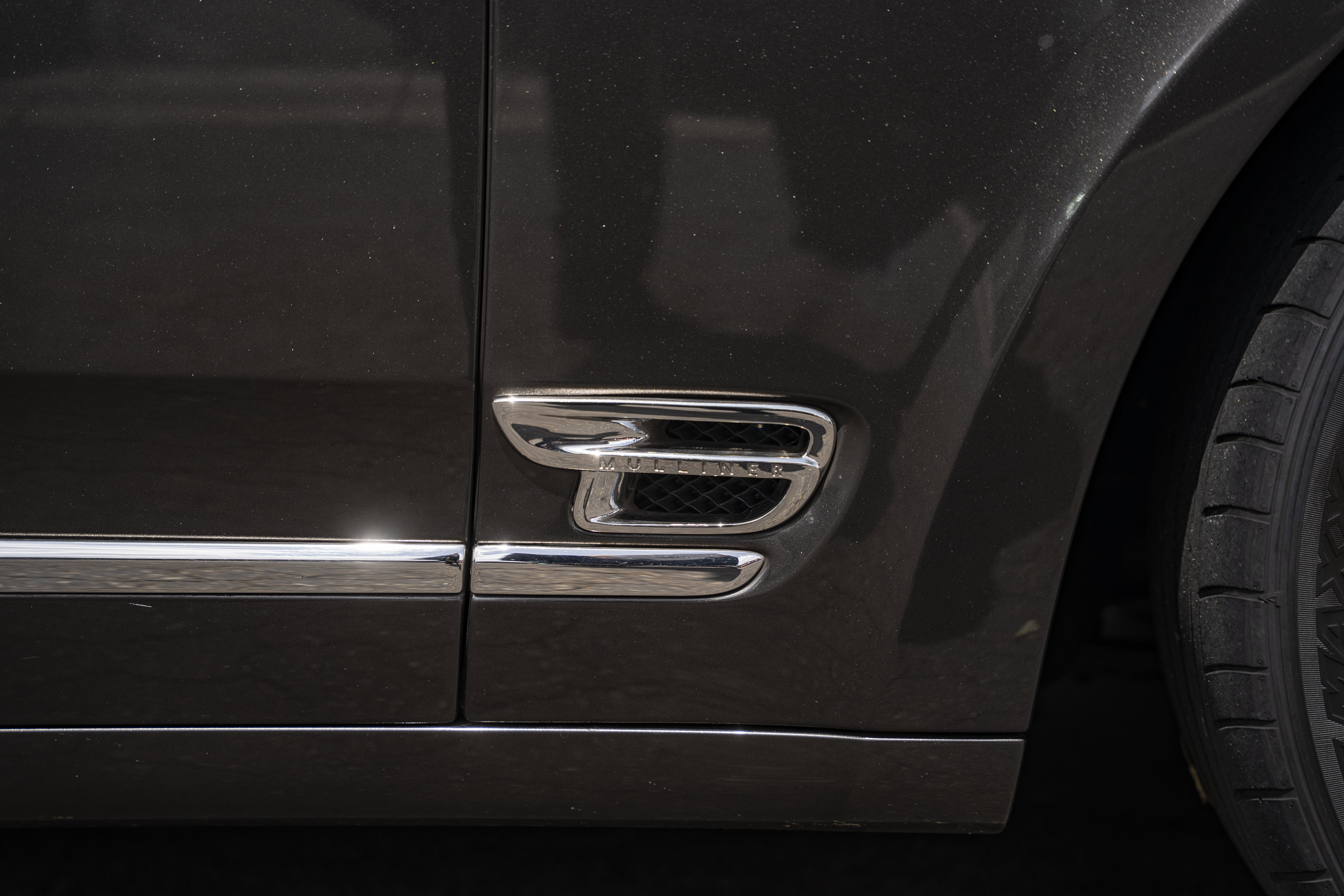 Used 2013 Bentley Mulsanne RWD image 16