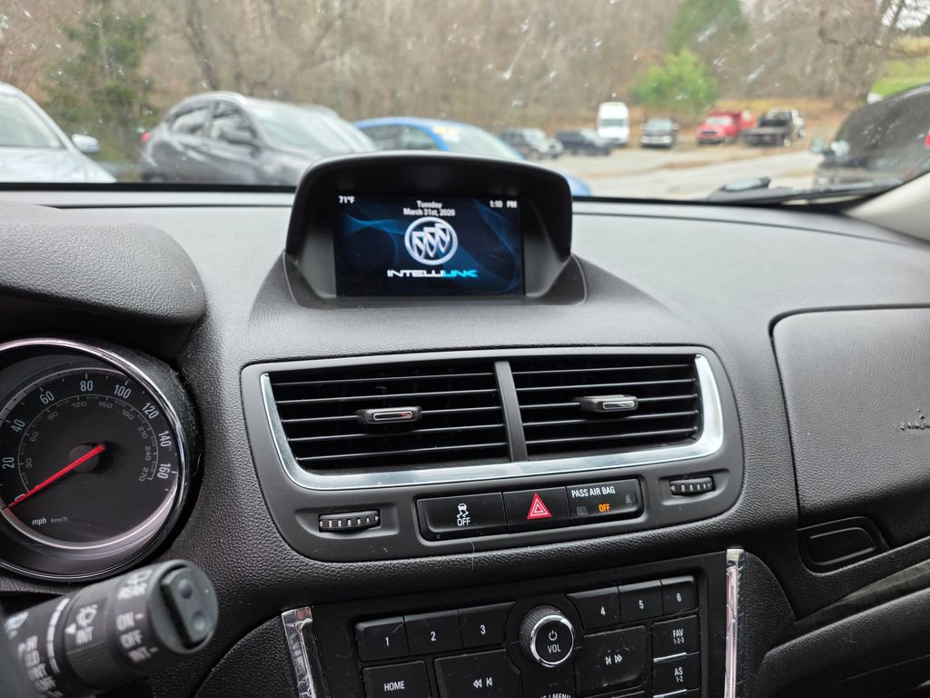 Used 2016 Buick Encore Convenience AWD/4WD image 10