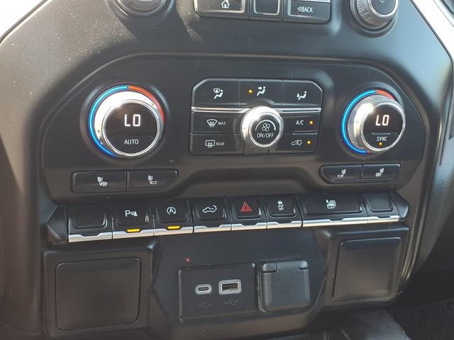 Used 2022 Chevrolet Silverado 1500 RST w/ Redline Edition AWD/4WD image 17