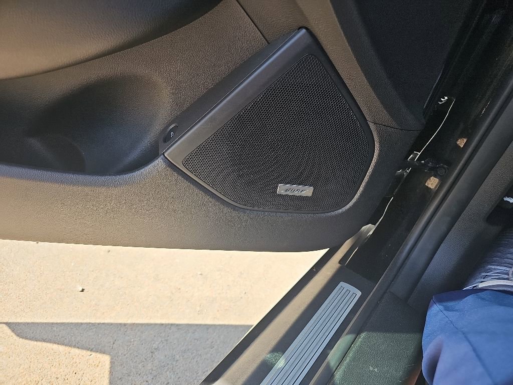 Used 2017 Chevrolet SS RWD image 27