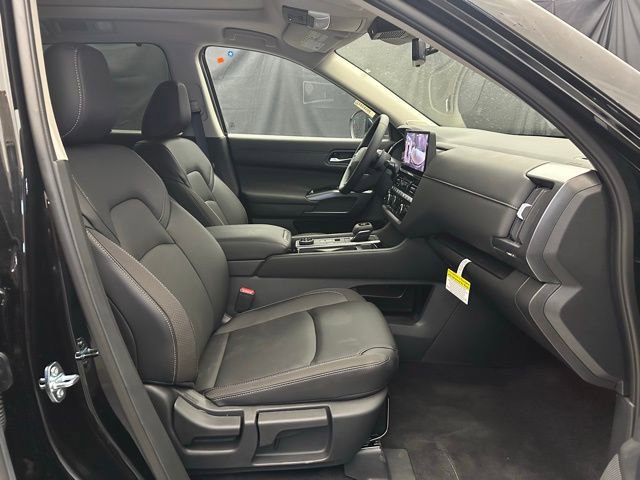 New 2026 Nissan Pathfinder SL w/ SL Premium Package AWD/4WD image 15