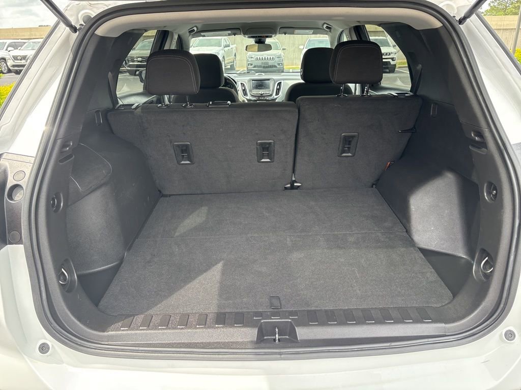Used 2023 Chevrolet Equinox LS AWD/4WD image 7