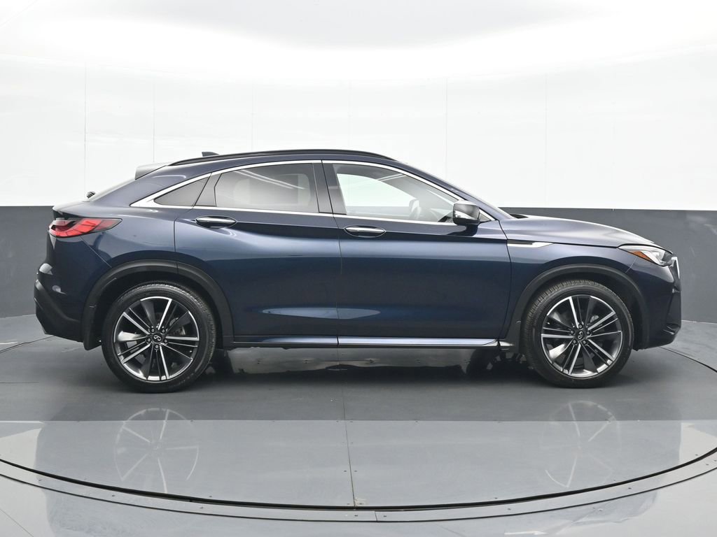 Used 2023 INFINITI QX55 Luxe w/ Cargo Package image 7