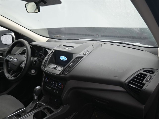 Used 2017 Ford Escape SE w/ Equipment Group 201A image 8
