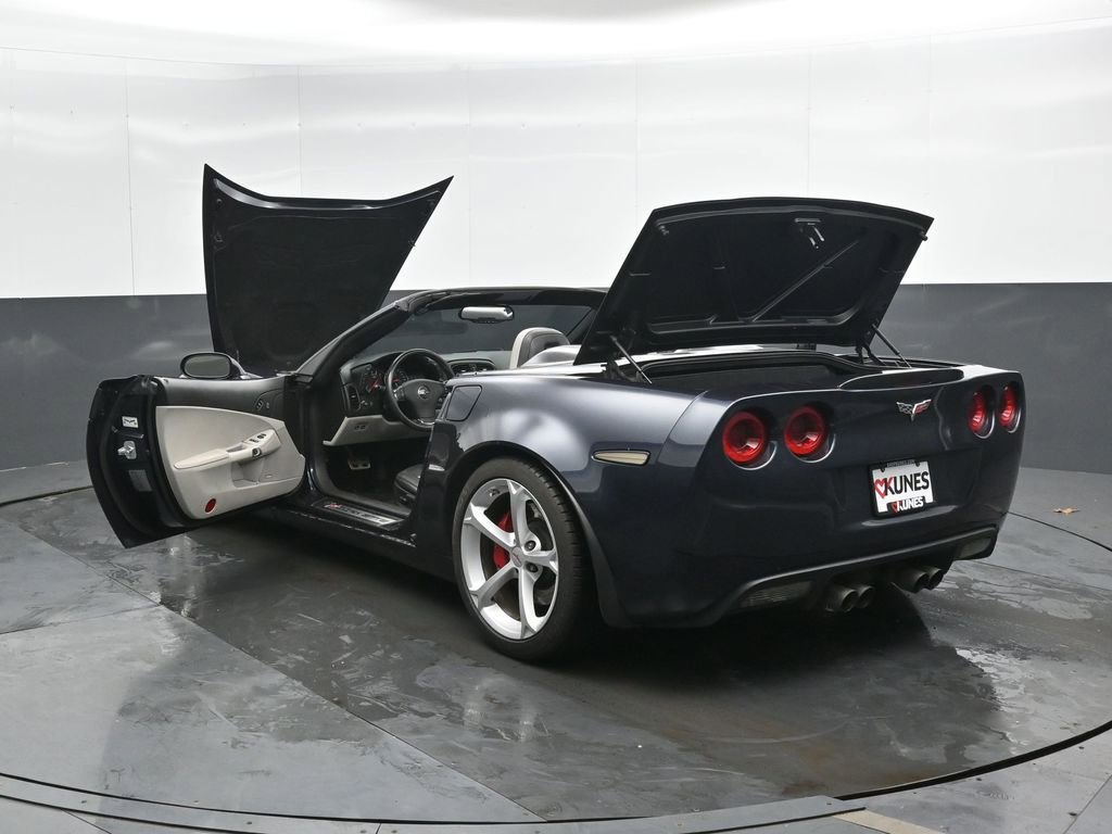 Used 2013 Chevrolet Corvette Grand Sport w/ 3LT Preferred Equipment Group RWD image 47