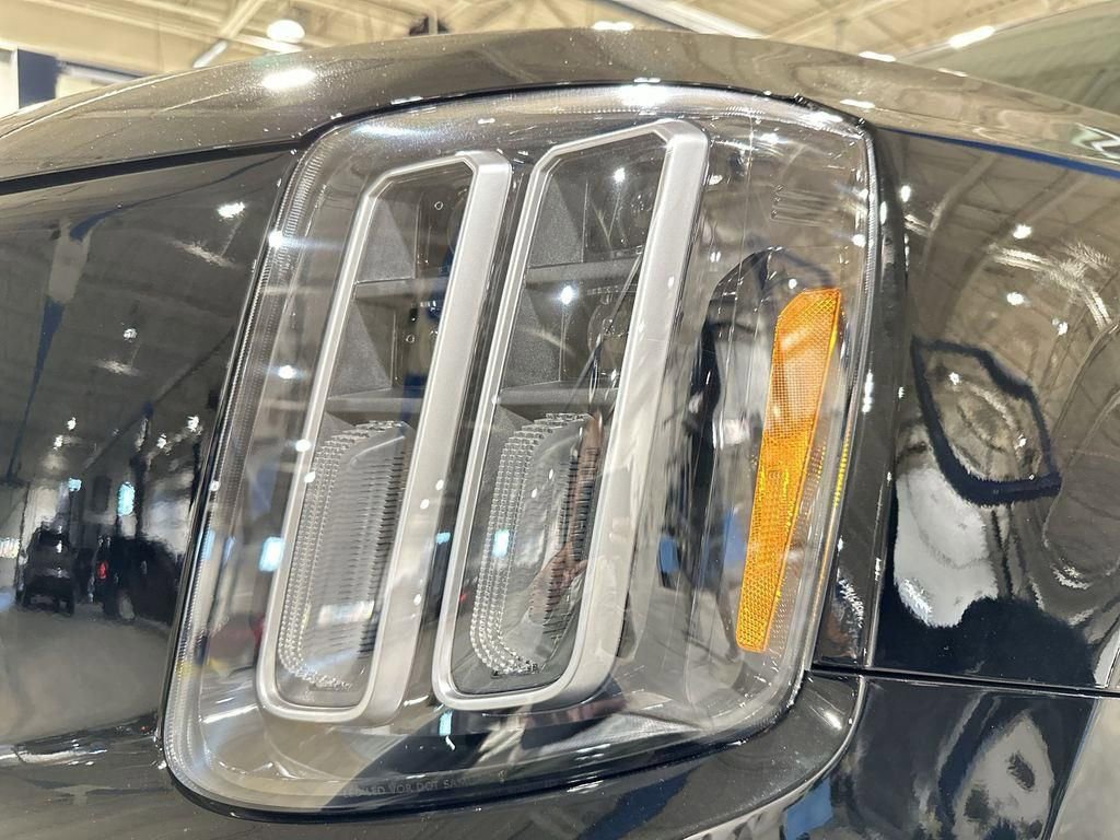 New 2025 Kia Telluride EX w/ EX Captain's Chair Package image 28