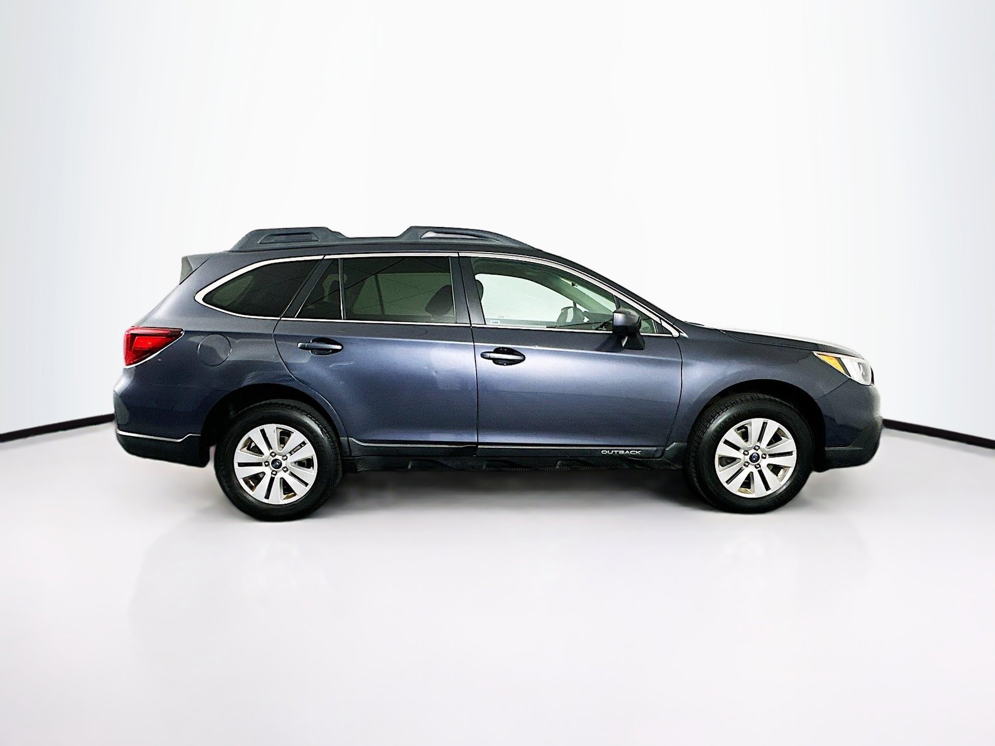 Used 2015 Subaru Outback 2.5i Premium AWD/4WD image 10