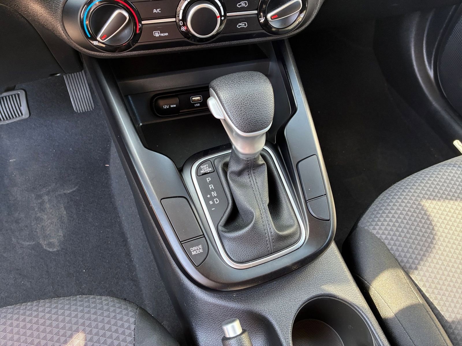 Used 2025 Kia Soul LX w/ LX Technology Package image 39