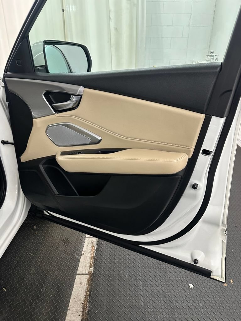 Used 2019 Acura RDX w/ Technology Package AWD/4WD image 31