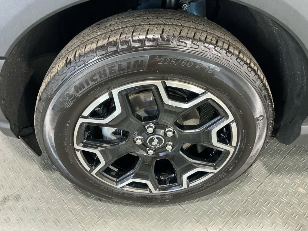 Used 2025 Ford Bronco Sport Outer Banks w/ Outer Banks Tech Package+ image 48