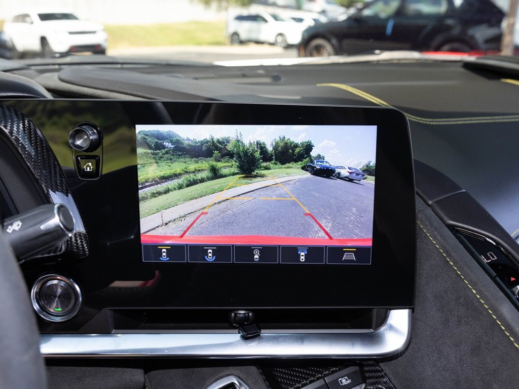 Used 2020 Chevrolet Corvette Stingray Premium Cpe w/ 3LT Preferred Equipment Group image 33