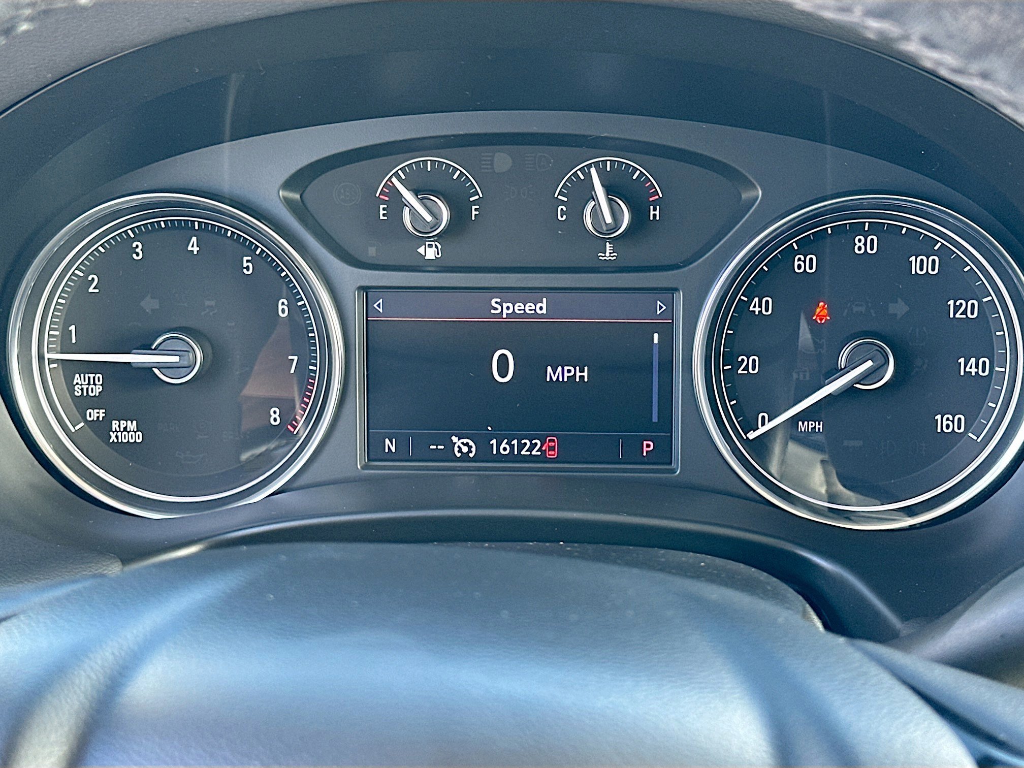 Used 2024 Buick Enclave Essence FWD image 12