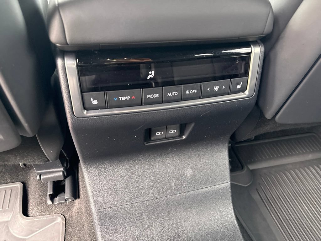 Certified 2025 Lexus GX 550 w/ Cold Area Package AWD/4WD image 19