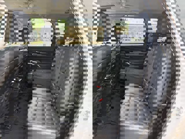 Used 2022 Kia Telluride EX image 27