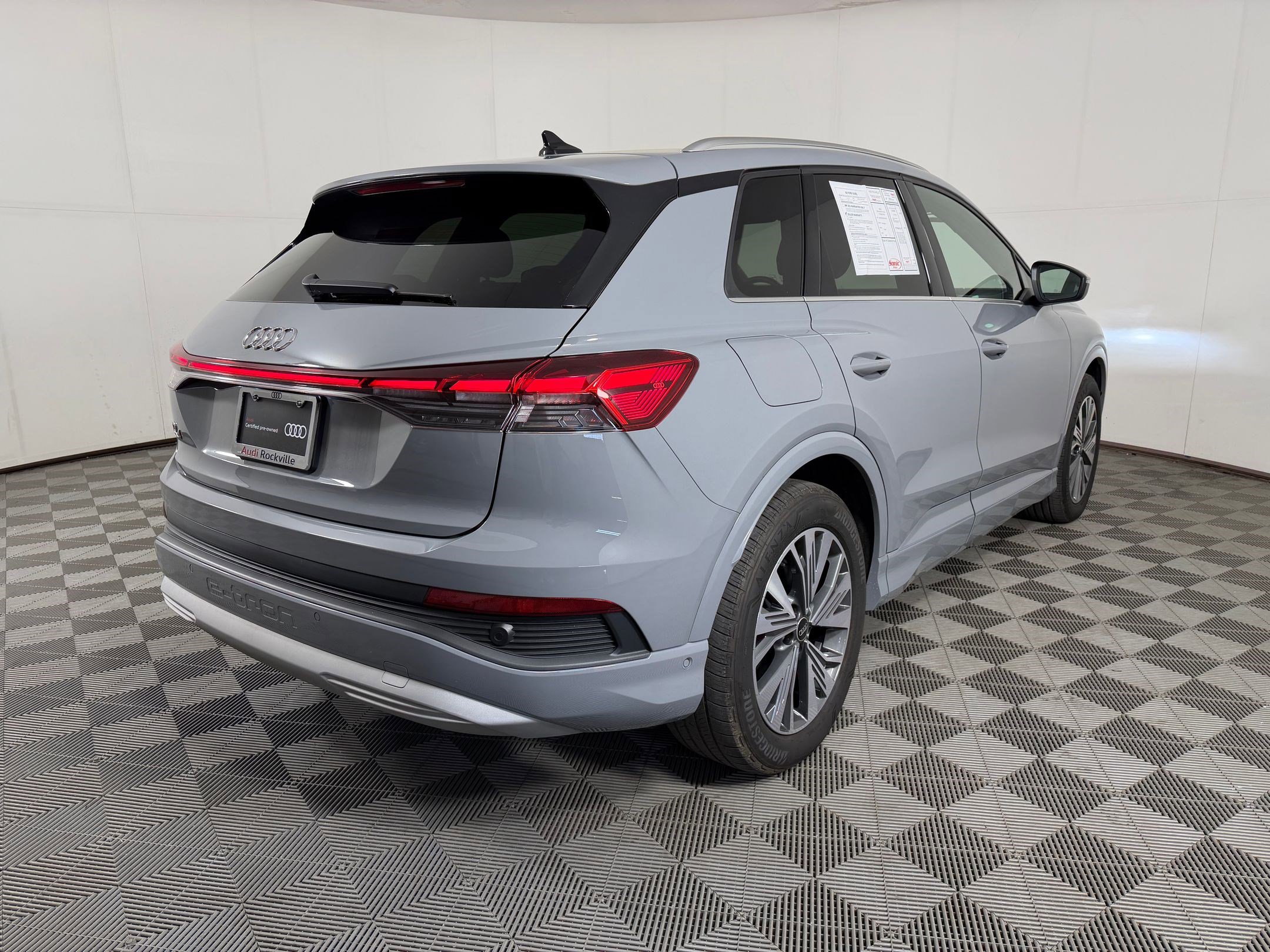 Certified 2023 Audi Q4 e-tron Premium Plus w/ Premium Plus image 9