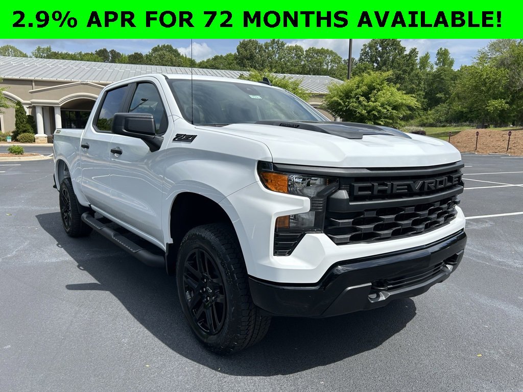 New 2025 Chevrolet Silverado 1500 Custom Trail Boss w/ Turbomax Blackout Package