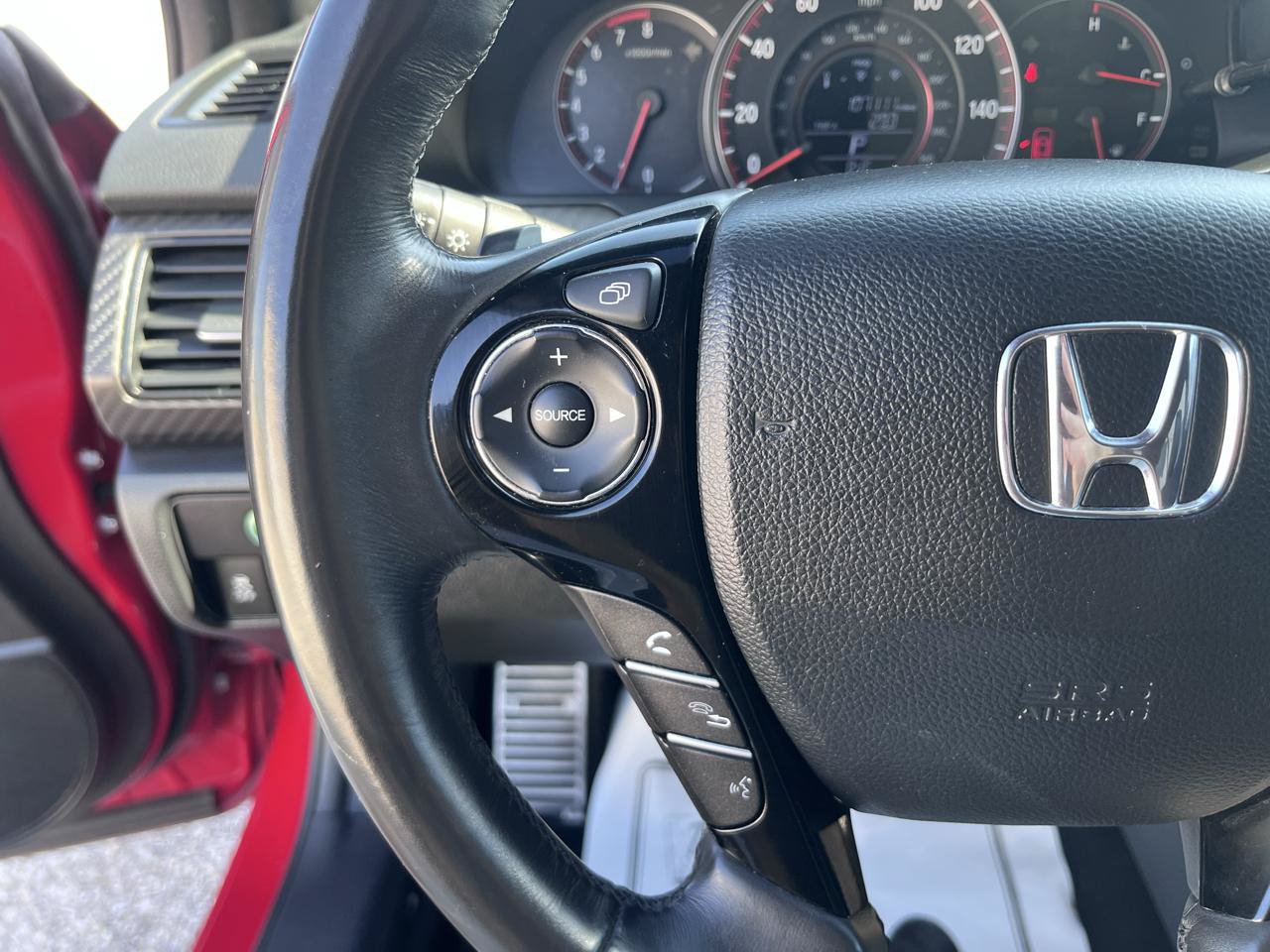 Used 2017 Honda Accord Sport image 25