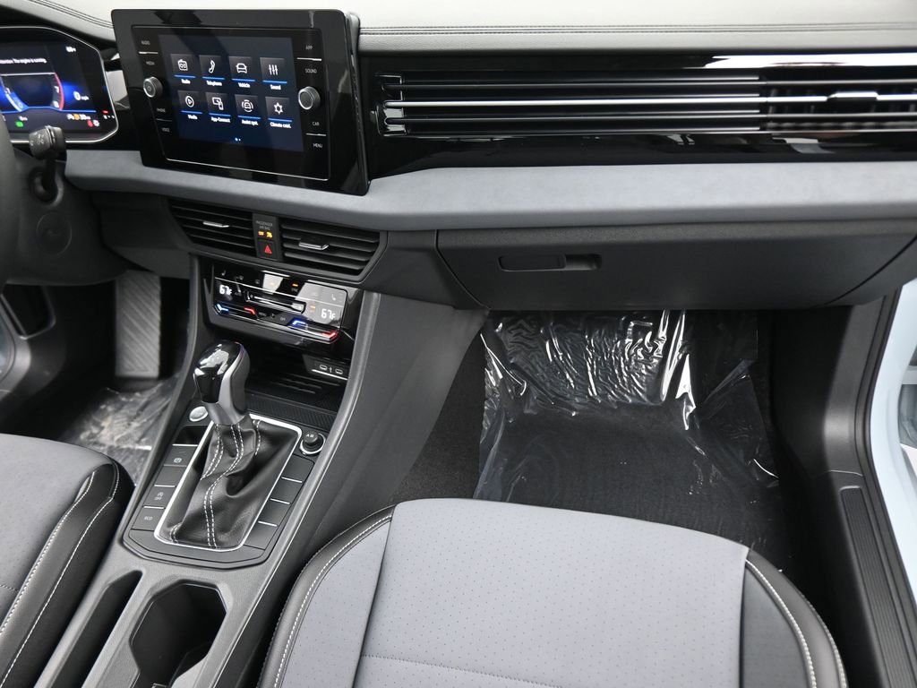 New 2026 Volkswagen Jetta SE image 42