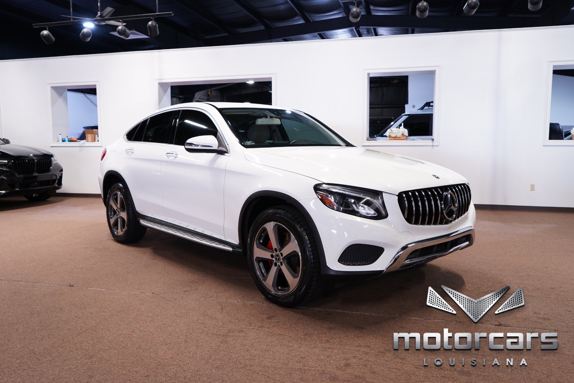 Used 2017 Mercedes-Benz GLC 300 4MATIC Coupe image 9