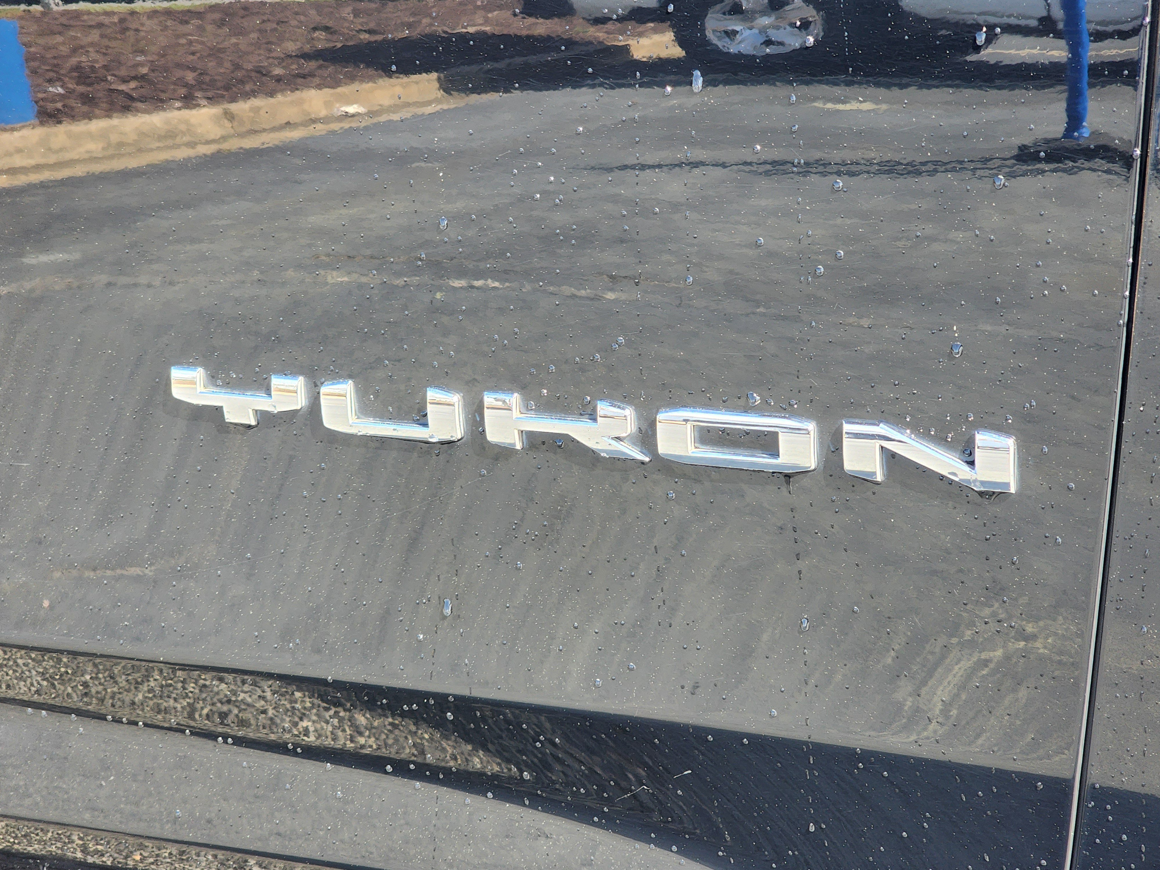 Used 2022 GMC Yukon XL SLE image 7