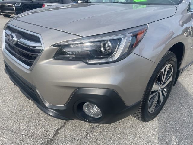Used 2018 Subaru Outback 3.6R Limited image 4