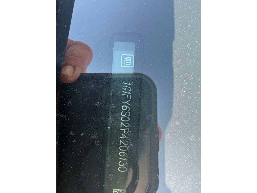 Used 2023 Chevrolet Bolt EUV LT w/ Convenience Package image 11