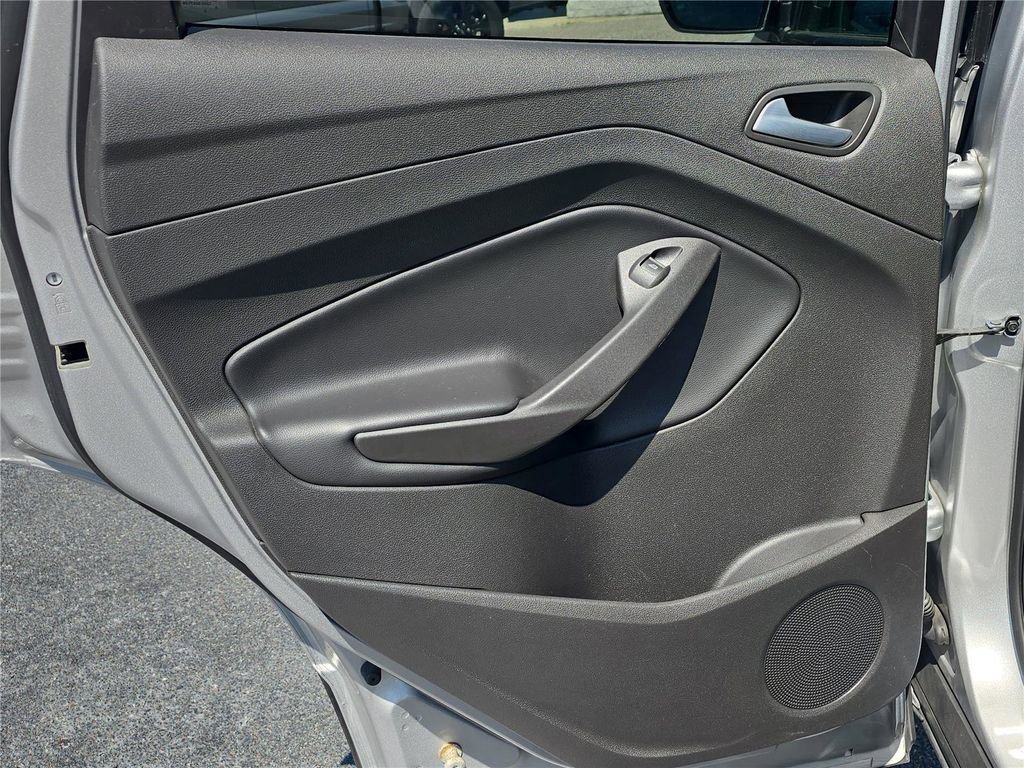 Used 2018 Ford Escape SEL image 11